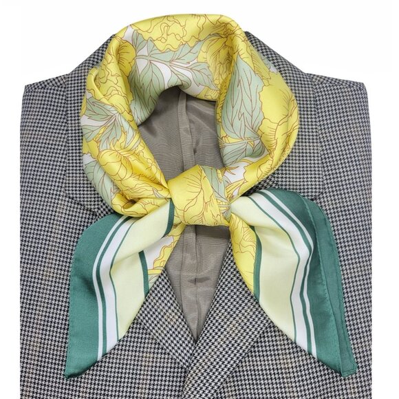 ✨Luxury Elegant Silky Square Scarf Yellow Green Peony Floral Garden Botanical - Picture 1 of 5